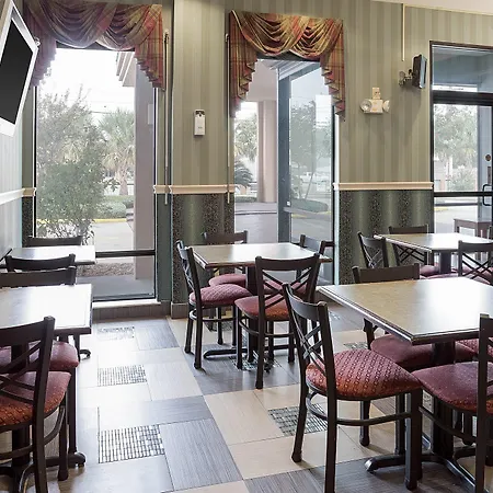 Rodeway & Gentilly Hotel