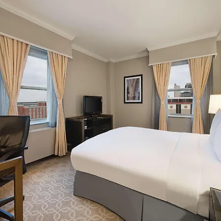 Hilton Garden French Quarter/cbd New Orleans