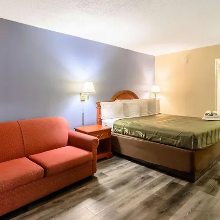Quality I-10 East 3*