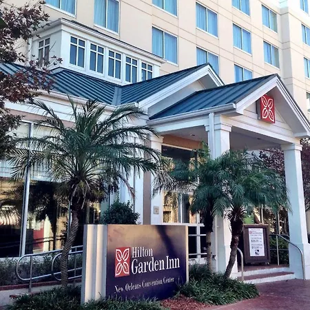 Hilton Garden Convention Center Hotel 3*