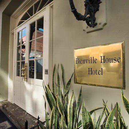 Hotel Bienville House