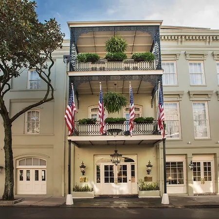 Hotel Bienville House 3*