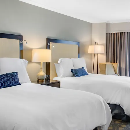 Hotel The Riverfront 4*