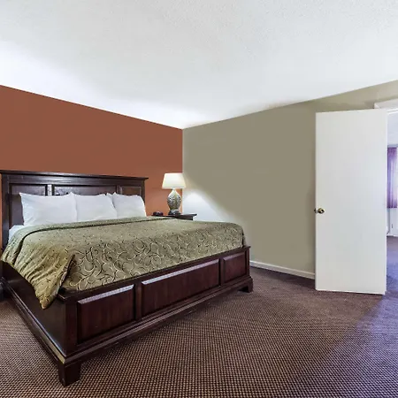 Super 8 By Wyndham 2*