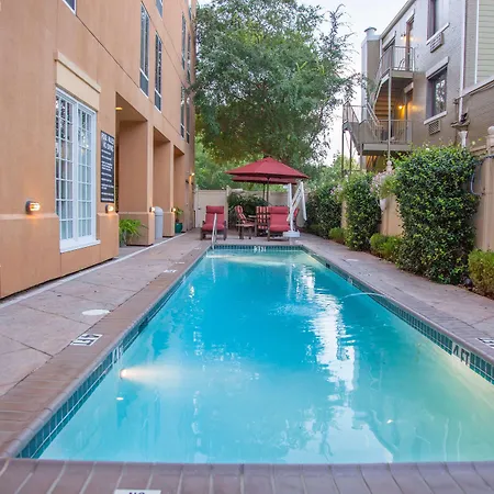 Hotel Hampton New Orleans/st.charles Ave 3*