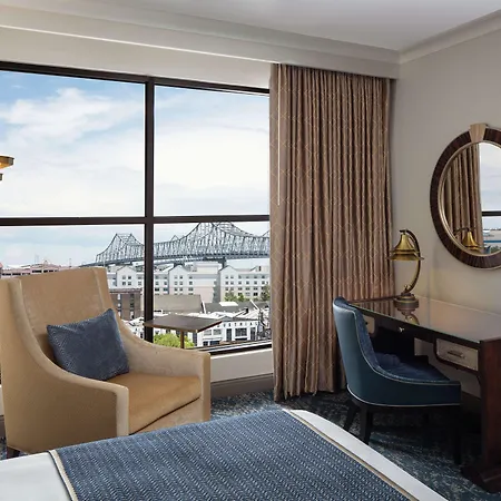 Hotel The Higgins New Orleans, Curio Collection By Hilton New Orleans