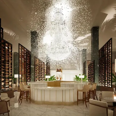 Four Seasons Hotel