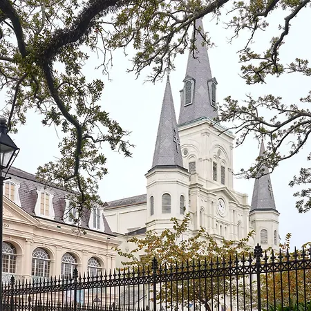 Four Seasons 5* New Orleans