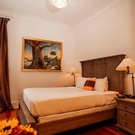 Royal Frenchmen And Bar 4* New Orleans