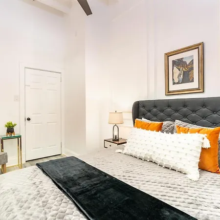 Saint Philip 3* New Orleans