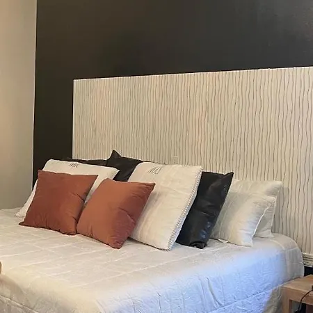 Serenity In The Marigny 4*