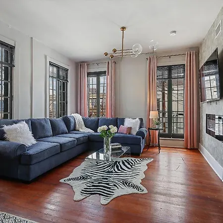 St Charles-mardi Gras 6bd *