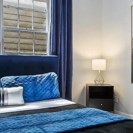 Apartment St Charles-mardi Gras 6bd