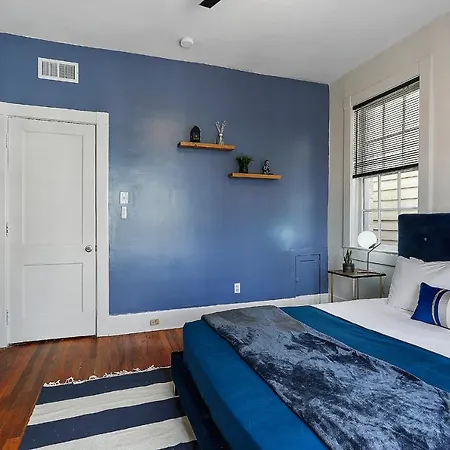 Apartment St Charles-mardi Gras 6bd *