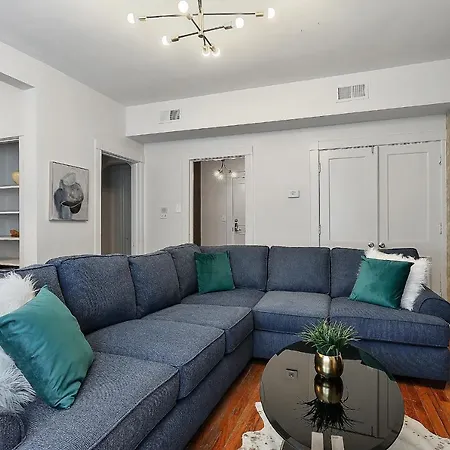 Apartment St Charles-mardi Gras 6bd