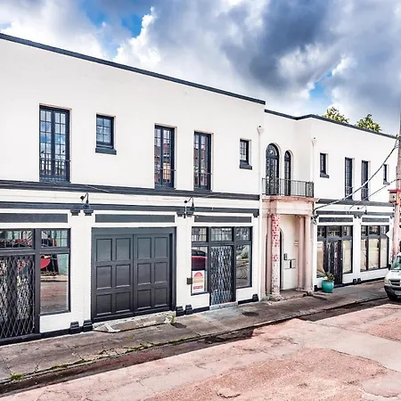 St Charles-mardi Gras 6bd Apartment *