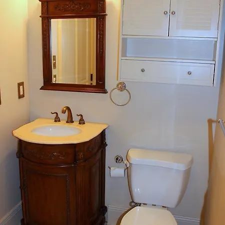 French Quarter Luxury Two-Bedroom Suite 1204