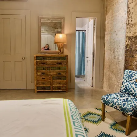 Premier Apartment