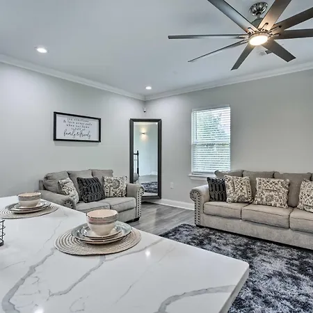 6 Mi To French Quarter: Modern Gem