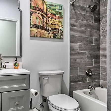 6 Mi To French Quarter: Modern Gem *