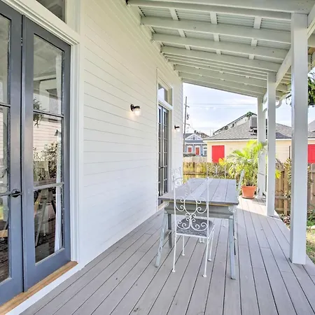 Half-mi To French Quarter: Rustic Nola Holiday home