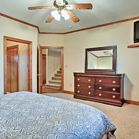 Private Dock W/ Lift: Waterfront Home! * New Orleans
