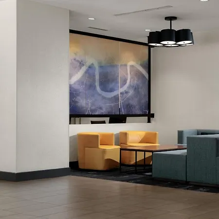 Hyatt Place Convention Center Hotel 3*