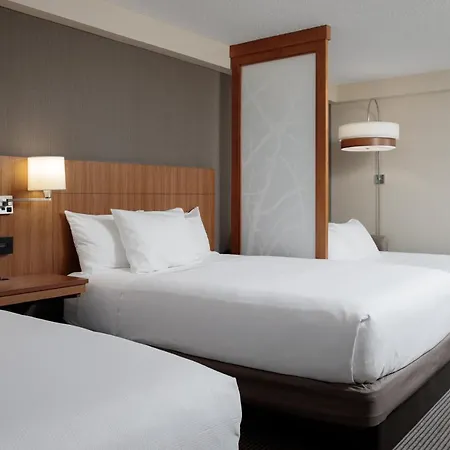 Hyatt Place Convention Center Hotel 3*