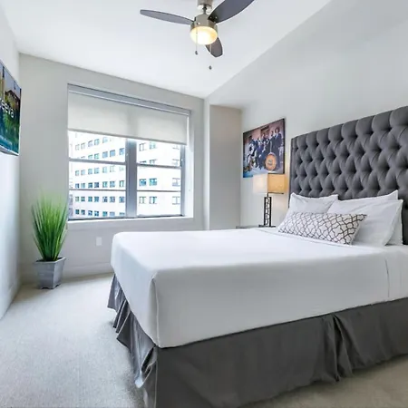 Apartment Upscale And Penthouses Close To Canal And Bourbon St *