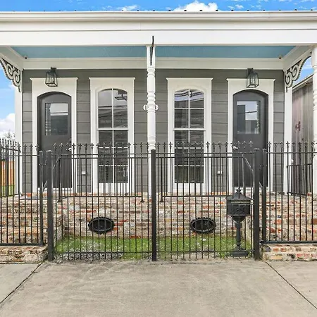 Holiday home Sleep 10 Next To Superdome And Downtown