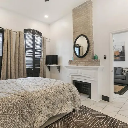 Holiday home Sleep 10 Next To Superdome And Downtown