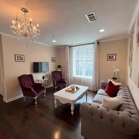 Tise Plaza Apartment