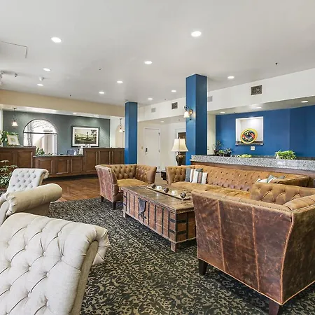 St Charles Inn, Superior Hotel 3*