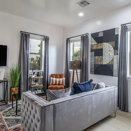 Luxury Nola Oasis W 6 Bedrooms