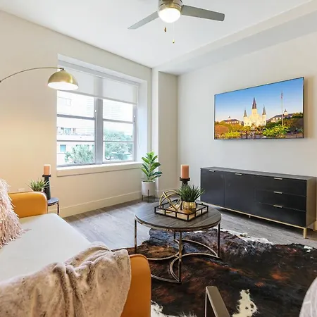 Apartment Modern & Fully Furnished In The Heart Of The