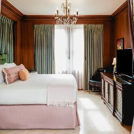 The Pontchartrain 4* New Orleans