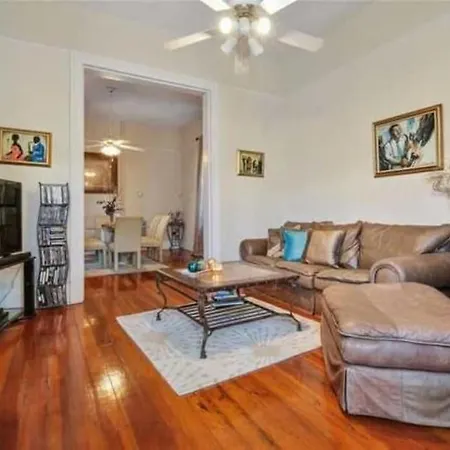 Historic 3 Mins To The French Qtr. Sleeps 12