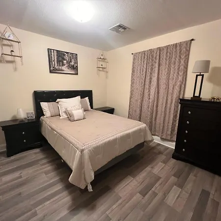 Simplicity Nola Apartment *