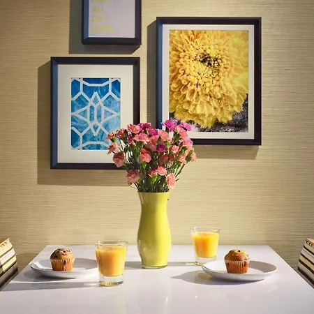 Sonesta Es Downtown Hotel 4*