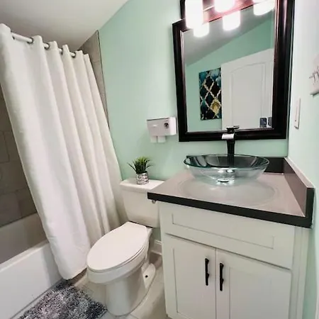 Holiday home Blu'luxury 1.2 Miles To Canal New Orleans