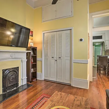 Vacation With Private Patio! Apartment New Orleans