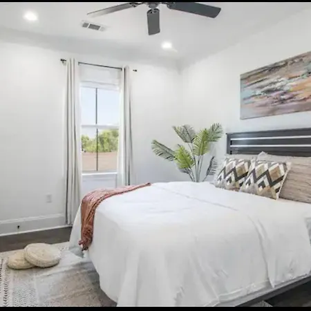 Vibrant Nola Modern Loft * New Orleans