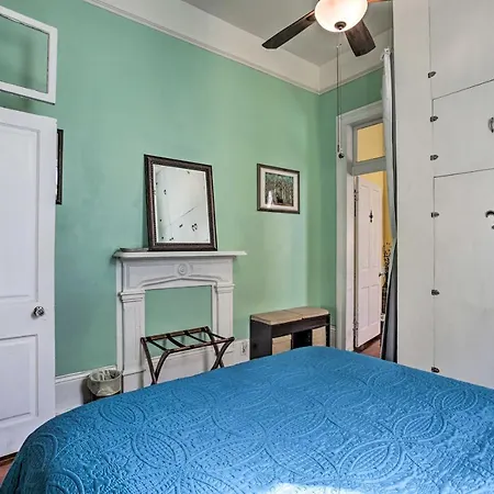 Apartment Vacation With Private Patio! New Orleans