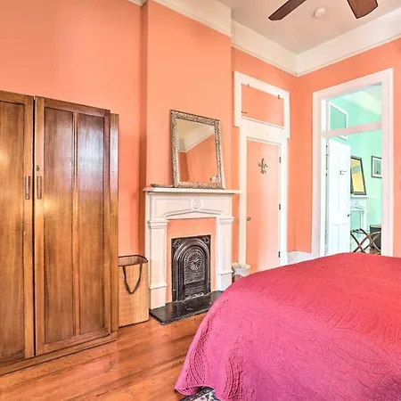 Apartment Vacation With Private Patio! *