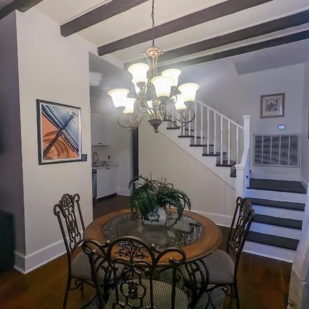 De Frenchmen Holiday home *