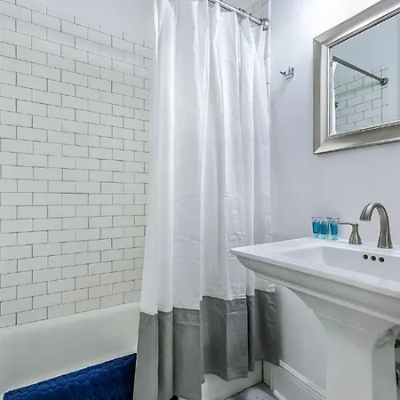 Luxury 4br In Uptown Nola Apartment New Orleans