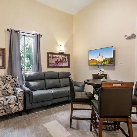 Apartment Breathtaking Near French Quarter New Orleans