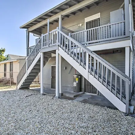 Modern Nola Condo: 2 Mi To Bourbon Street Holiday home