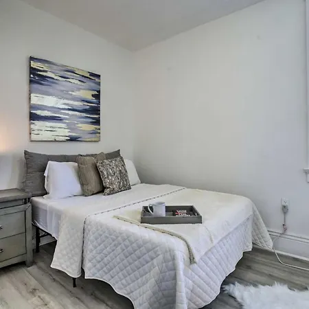 Modern Nola Condo: 2 Mi To Bourbon Street New Orleans