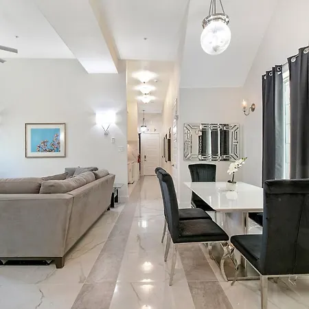 Stunning Near French Quarter * New Orleans